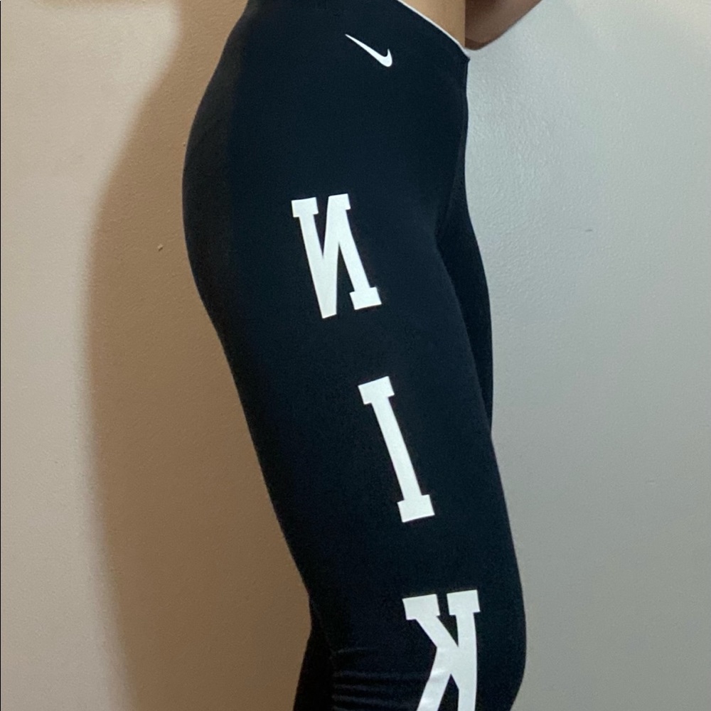 Black Nike Leggings